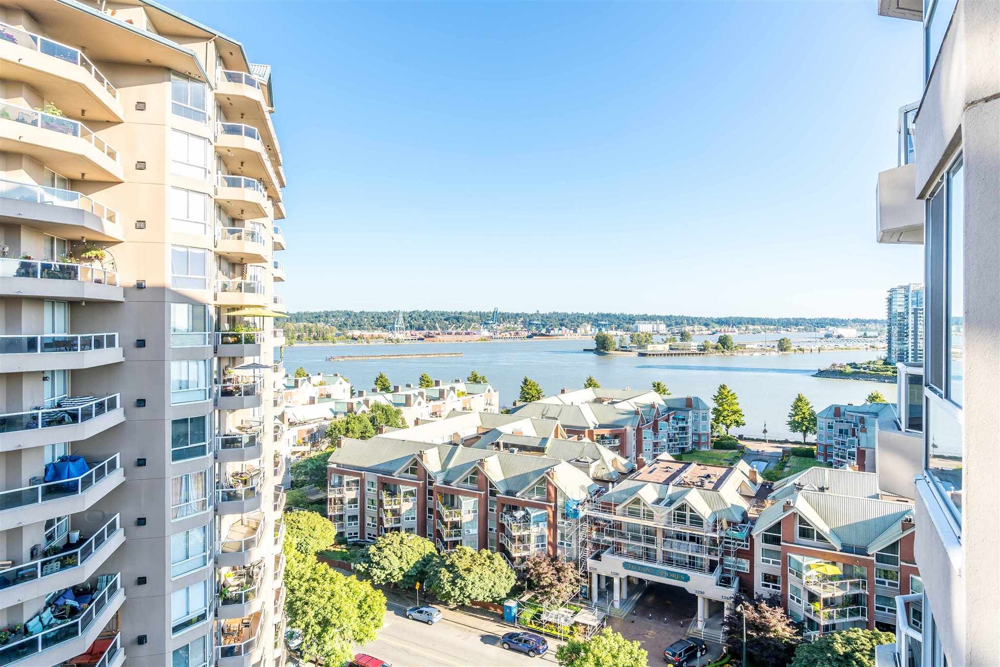 Main Photo: 1504 1245 QUAYSIDE DRIVE in New Westminster: Quay Condo for sale in "RIVIERA ON THE QUAY" : MLS®# R2652644