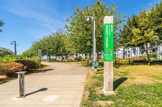 Photo 5: 422 12931 RAILWAY AVENUE in Richmond: Steveston South Condo for sale in "BRITANNIA" : MLS®# R2670071