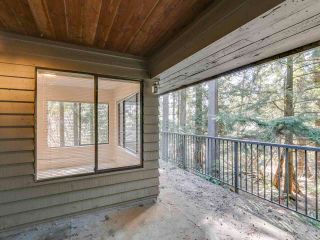 Photo 12: 867 FREDERICK Road in North Vancouver: Lynn Valley Townhouse for sale in "Laura Lynn" : MLS®# R2569757
