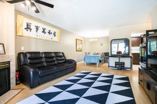 Photo 4: 206 2925 GLEN Drive in Coquitlam: North Coquitlam Condo for sale in "GLENBOROUGH" : MLS®# R2569763