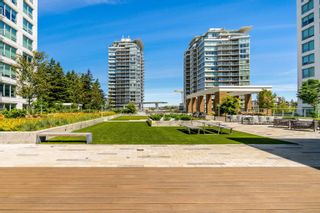 Photo 2: 1102 1441 JOHNSTON ROAD in Surrey: White Rock Condo for sale in "MIRAMAR VILLAGE BY BOSA" (South Surrey White Rock)  : MLS®# R2697225