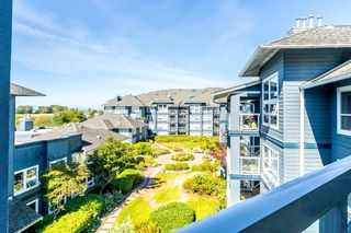 Photo 3: 422 12931 RAILWAY AVENUE in Richmond: Steveston South Condo for sale in "BRITANNIA" : MLS®# R2670071