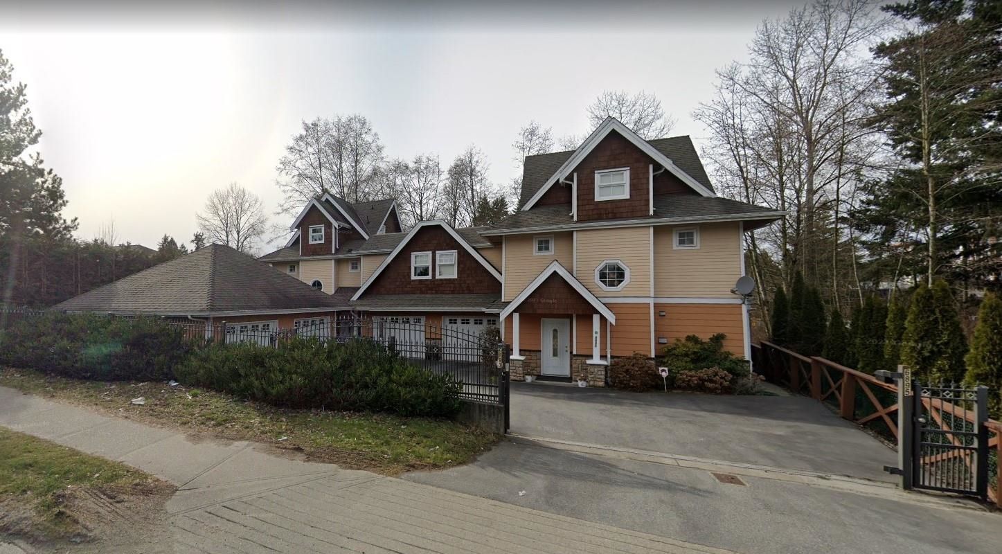 Main Photo: 6893 120 STREET in Delta: Sunshine Hills Woods 1/2 Duplex for sale (N. Delta)  : MLS®# R2651363
