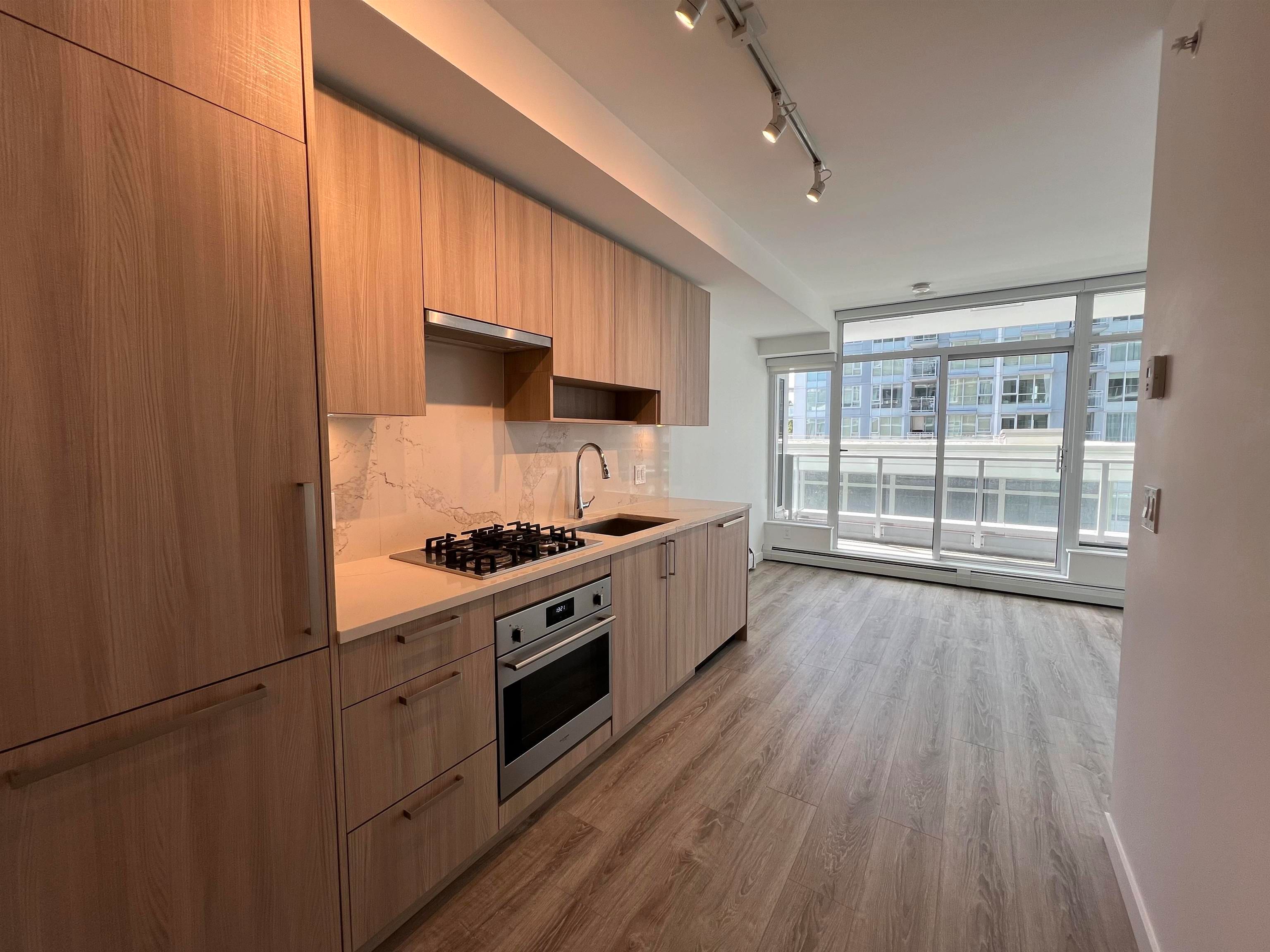 I have sold a property at 515 13350 CENTRAL AVE in Surrey
