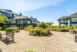 Photo 2: 422 12931 RAILWAY AVENUE in Richmond: Steveston South Condo for sale in "BRITANNIA" : MLS®# R2670071