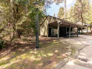 Photo 2: 867 FREDERICK Road in North Vancouver: Lynn Valley Townhouse for sale in "Laura Lynn" : MLS®# R2569757