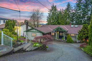 Photo 1: 11506 Bailey Crescent in Surrey: Royal Heights House for sale in "Royal Heights" (North Surrey)  : MLS®# R3032461